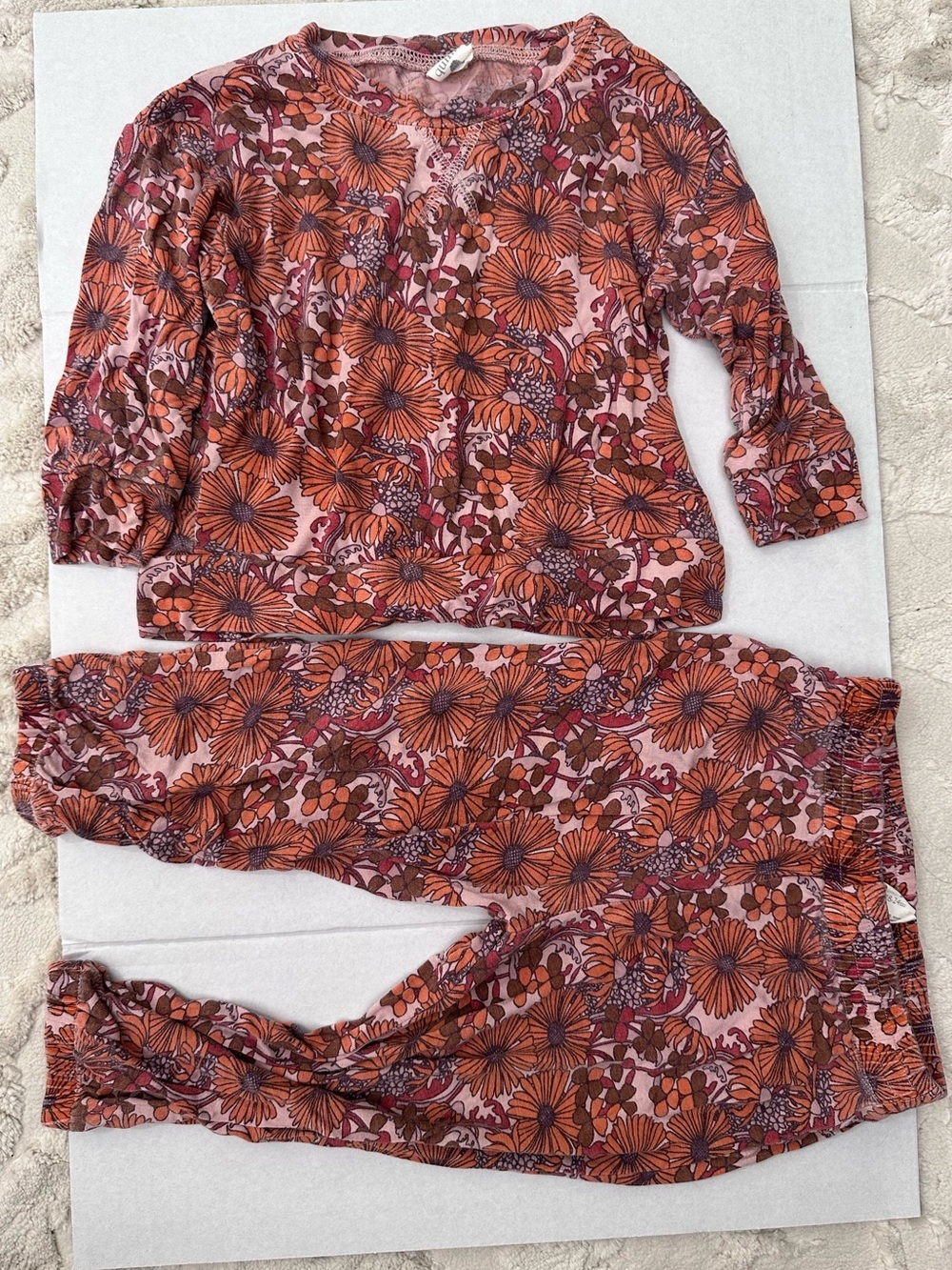 KATE QUINN long sleeve boxy topstitch tee and relaxed jogger set 18-24 months